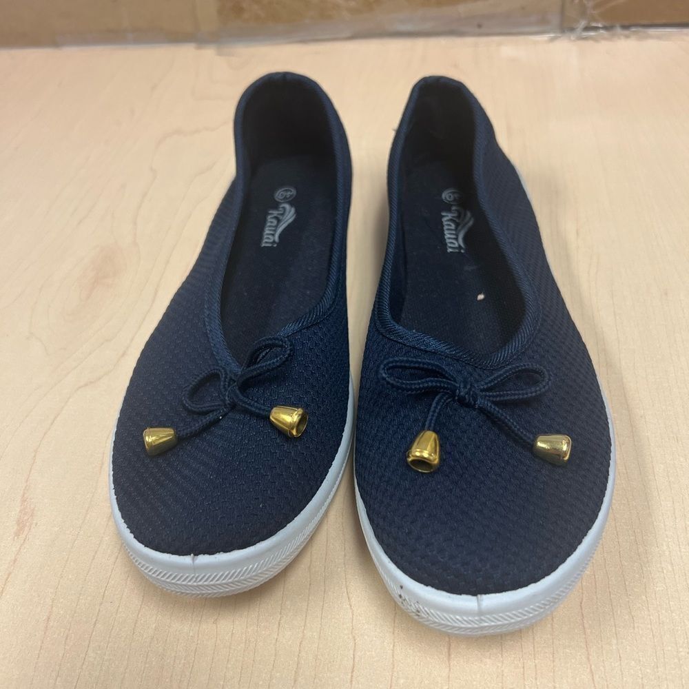 Kauai Navy Slip-On Casual Flats with Gold Accent Womens EU 40
